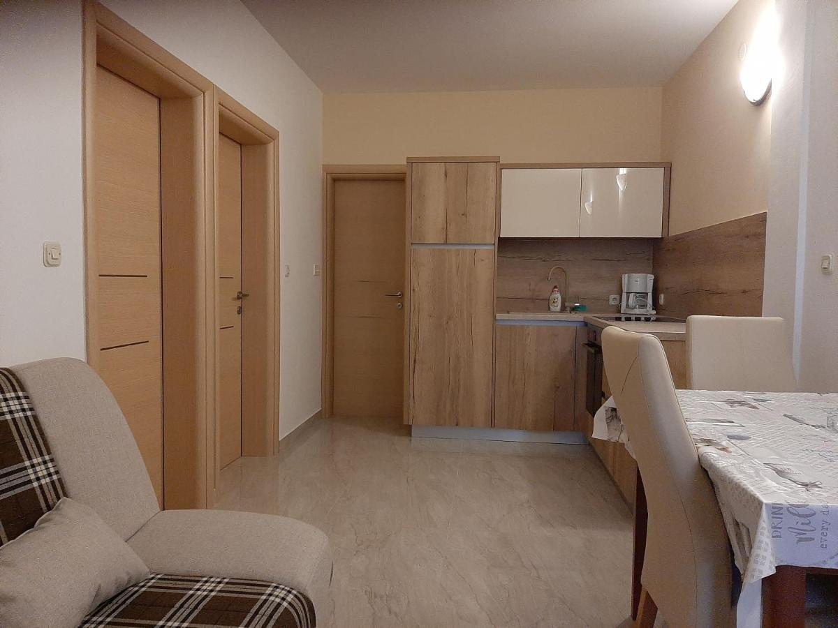 Apartments Edo Novalja Exterior photo